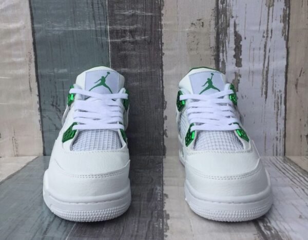 jordan-4-x-metallic-green-246319 JORDAN 4 x METALLIC GREEN