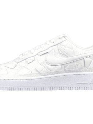 NIKE AIR FORCE 1 x BILLIE EILISH TRIPLE WHITE