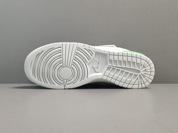 nike-dunk-x-off-white-lot-42-414513 NIKE DUNK x OFF-WHITE LOT 42