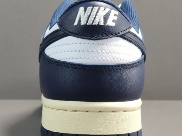nike-dunk-x-vintage-navy-577122 NIKE DUNK x VINTAGE NAVY