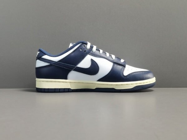 nike-dunk-x-vintage-navy-842917 NIKE DUNK x VINTAGE NAVY