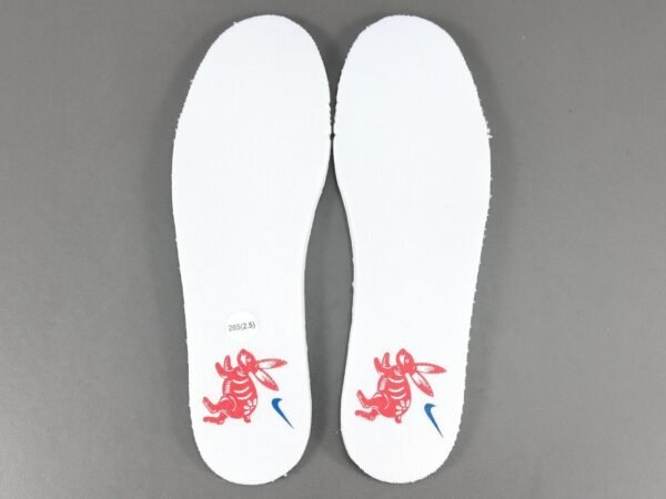 NIKE DUNK x YEAR OF THE RABBIT WHITE RABBIT