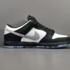 NIKE SB DUNK x STAPLE PANDA PIGEON