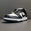 NIKE SB DUNK x SUPREME STARS BLACK