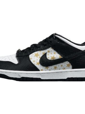 NIKE SB DUNK x SUPREME STARS BLACK
