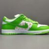 NIKE SB DUNK x SUPREME STARS MEAN GREEN