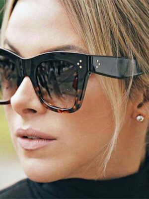 Oulylan Classic Cat Eye Sunglasses Women Vintage Oversized Gradient Sun Glasses Shades Female Luxury Designer UV400 Sunglass