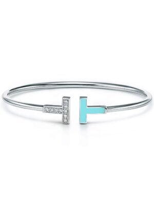 18K T Diamond and Turquoise Wire Bracelet