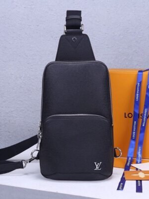 LV Avenue Sling Bag Taiga Black For Men, Bags, Messenger And Crossbody Bags 12.2in/31cm LV M30443