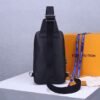 LV Avenue Sling Bag Taiga Black For Men, Bags, Messenger And Crossbody Bags 12.2in/31cm LV M30443