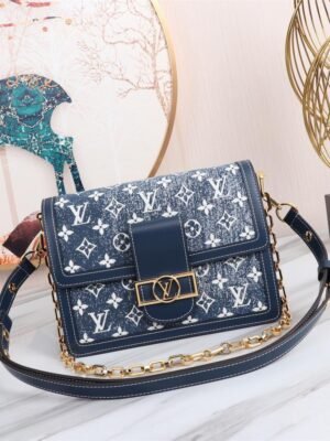 LV Dauphine MM Denim Jacquard Monogram Pattern Navy Blue For Women,  Shoulder And Crossbody Bags 9.8in/25cm LV M59631